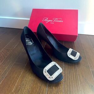 Roger Vivier Crystal-Embellished Satin Pumps